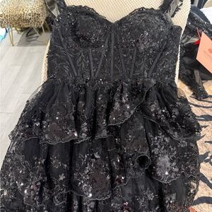 Elegant Black Sequin Prom Dress
